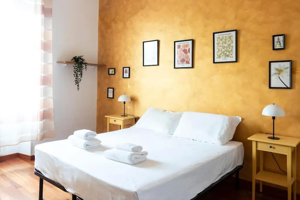 Colosseo View Apartment Rzym